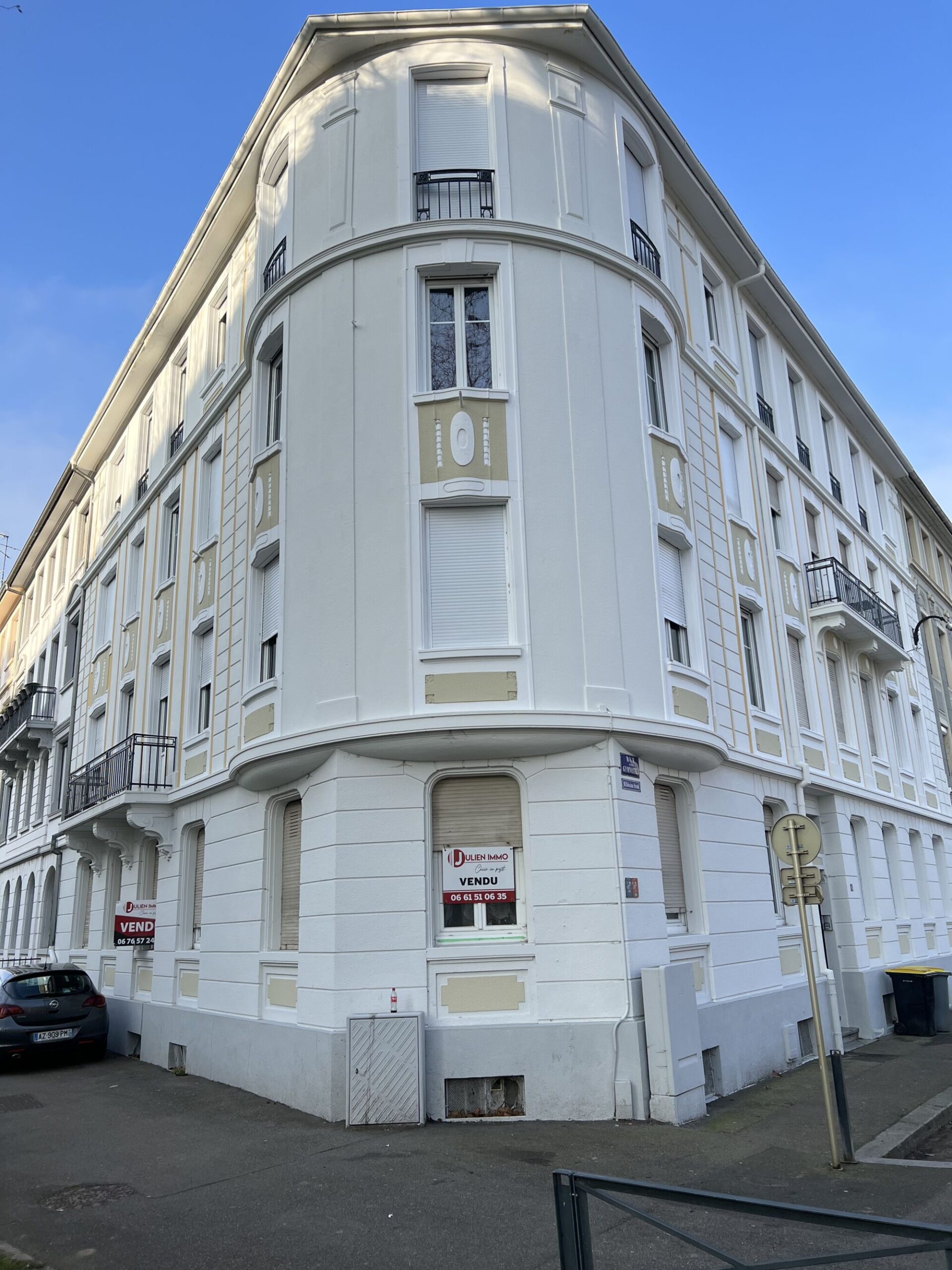 Ravalement de façades d&#8217;un immeuble sur Mulhouse Riedisheim 1